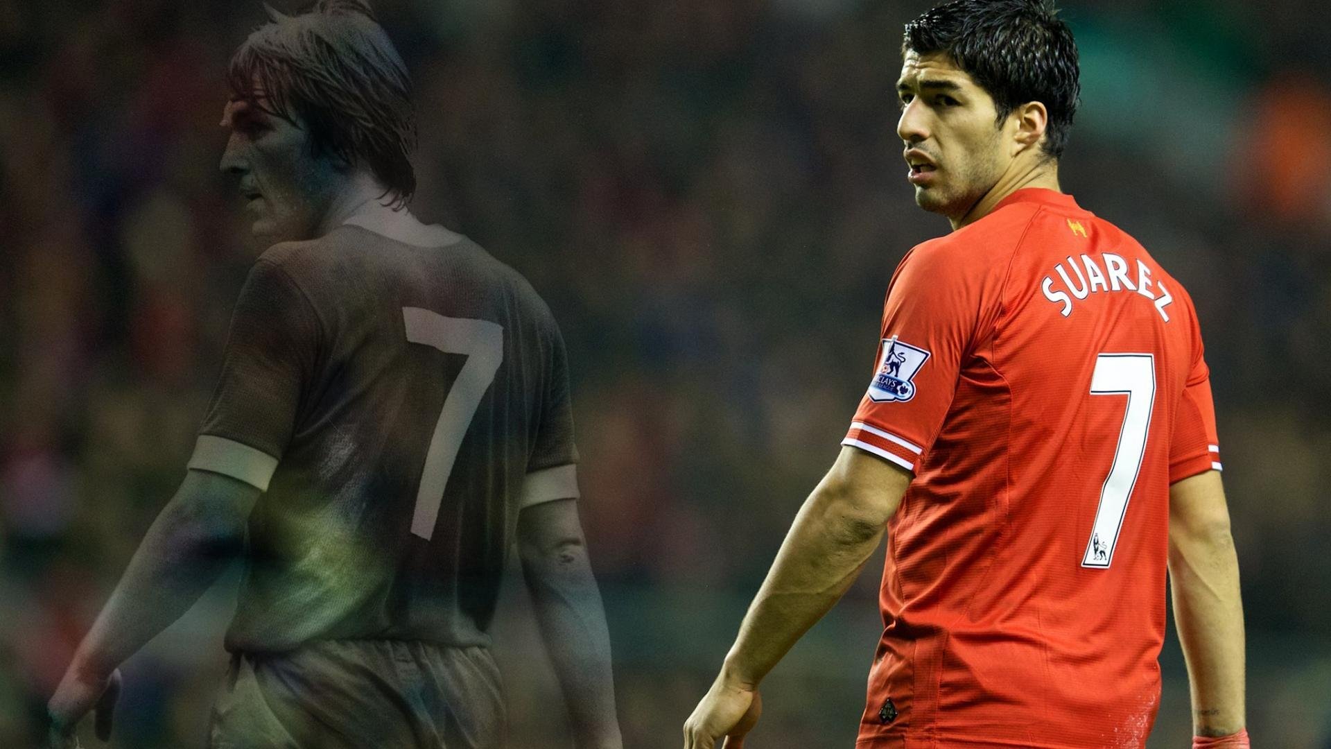 博卡后场出球压力大,组织受限,博卡俱乐部球衣